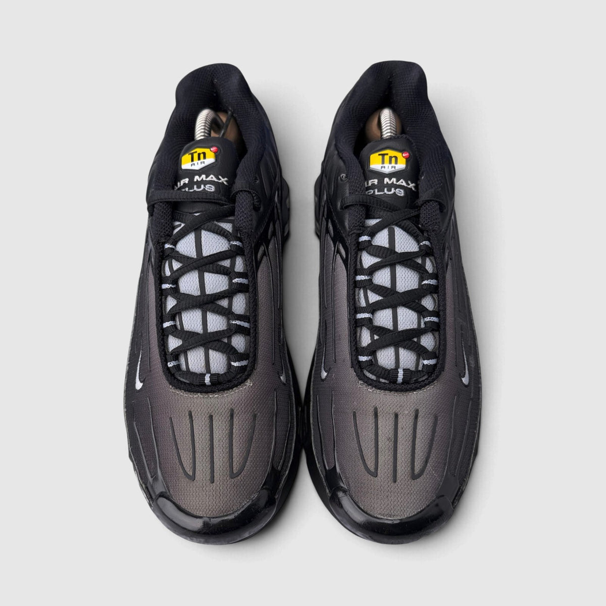 Nike Air Max Plus III Wolf Grey, buty sportowe męskie w bardzo dobrym stanie rozmiar 42, widok z góry