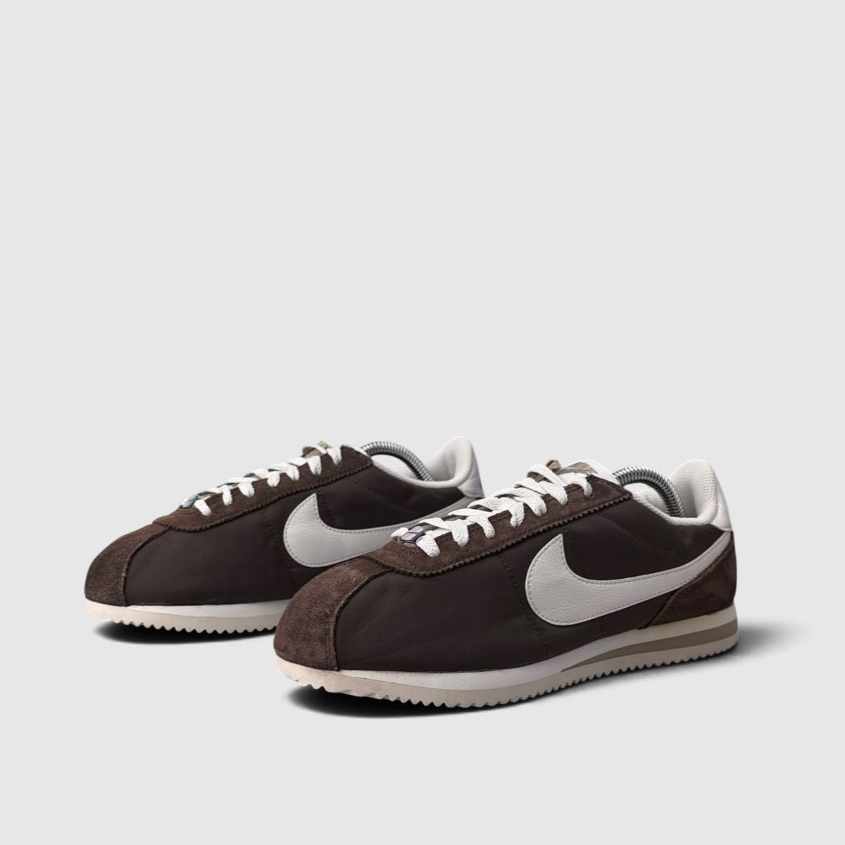 Nike Classic Cortez Baroque Brown, buty sportowe damskie w bardzo dobrym stanie rozmiar 40, para butów