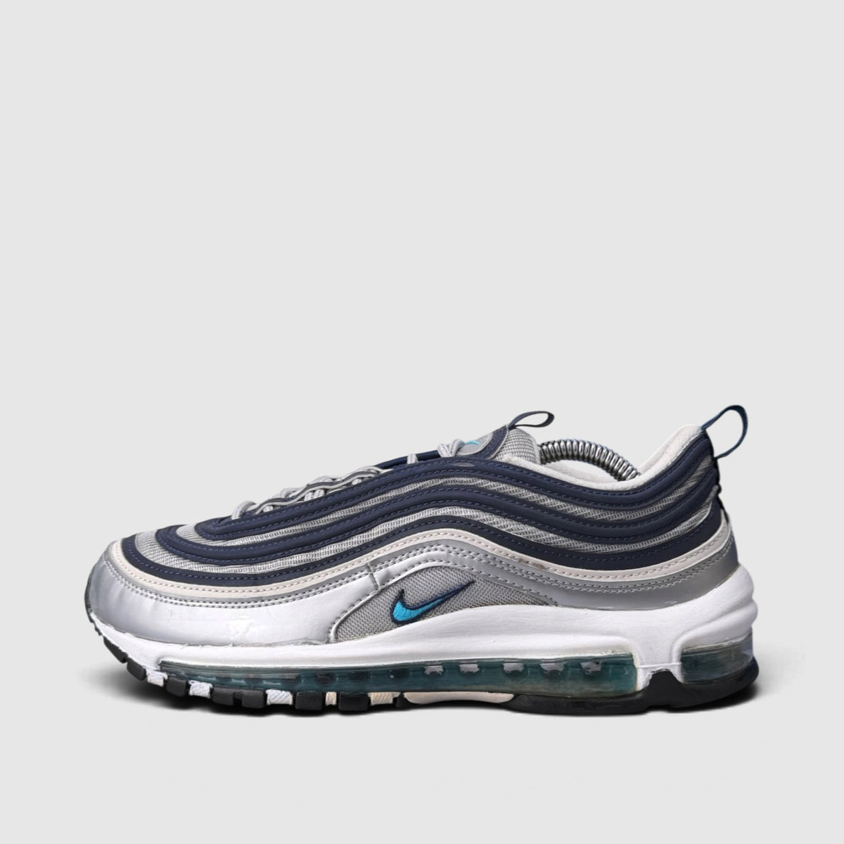 Nike Air Max 97, buty sportowe męskie w bardzo dobrym stanie rozmiar 41, boczny profil, lewa strona