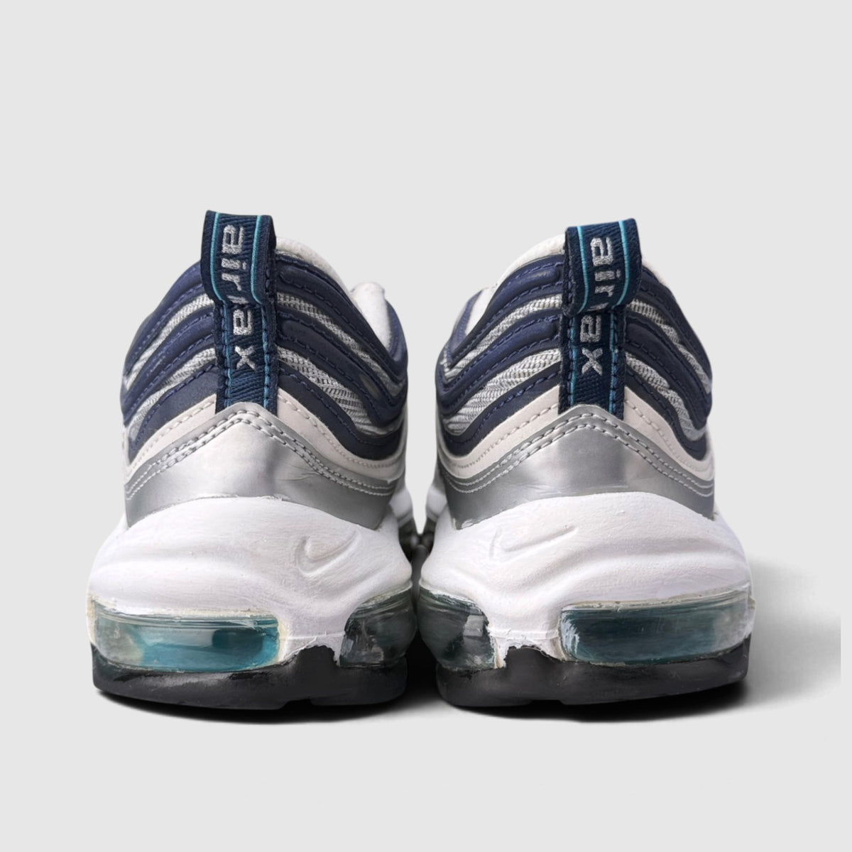 Nike Air Max 97, buty sportowe męskie w bardzo dobrym stanie rozmiar 41, widok z tyłu
