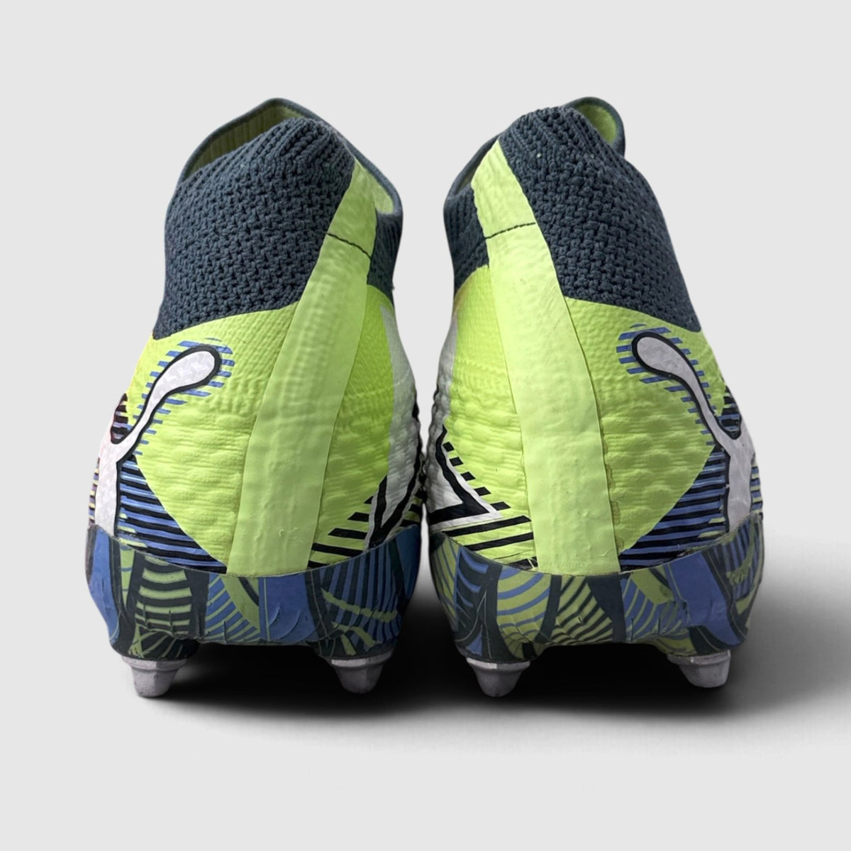 Puma Future 7 Ultimate, buty sportowe męskie w bardzo dobrym stanie rozmiar 42, widok z tyłu
