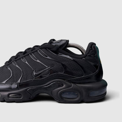Nike Air Max Plus Triple Black, buty sportowe męskie w bardzo dobrym stanie rozmiar 42, detal