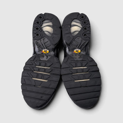 Nike Air Max Plus Triple Black, buty sportowe męskie w bardzo dobrym stanie rozmiar 42, podeszwa