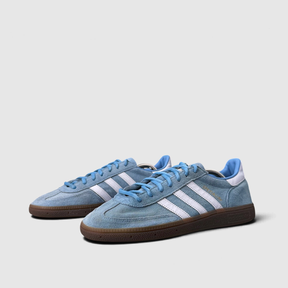 Adidas Handball Spezial Light Blue, buty sportowe męskie w bardzo dobrym stanie rozmiar 44, para butów