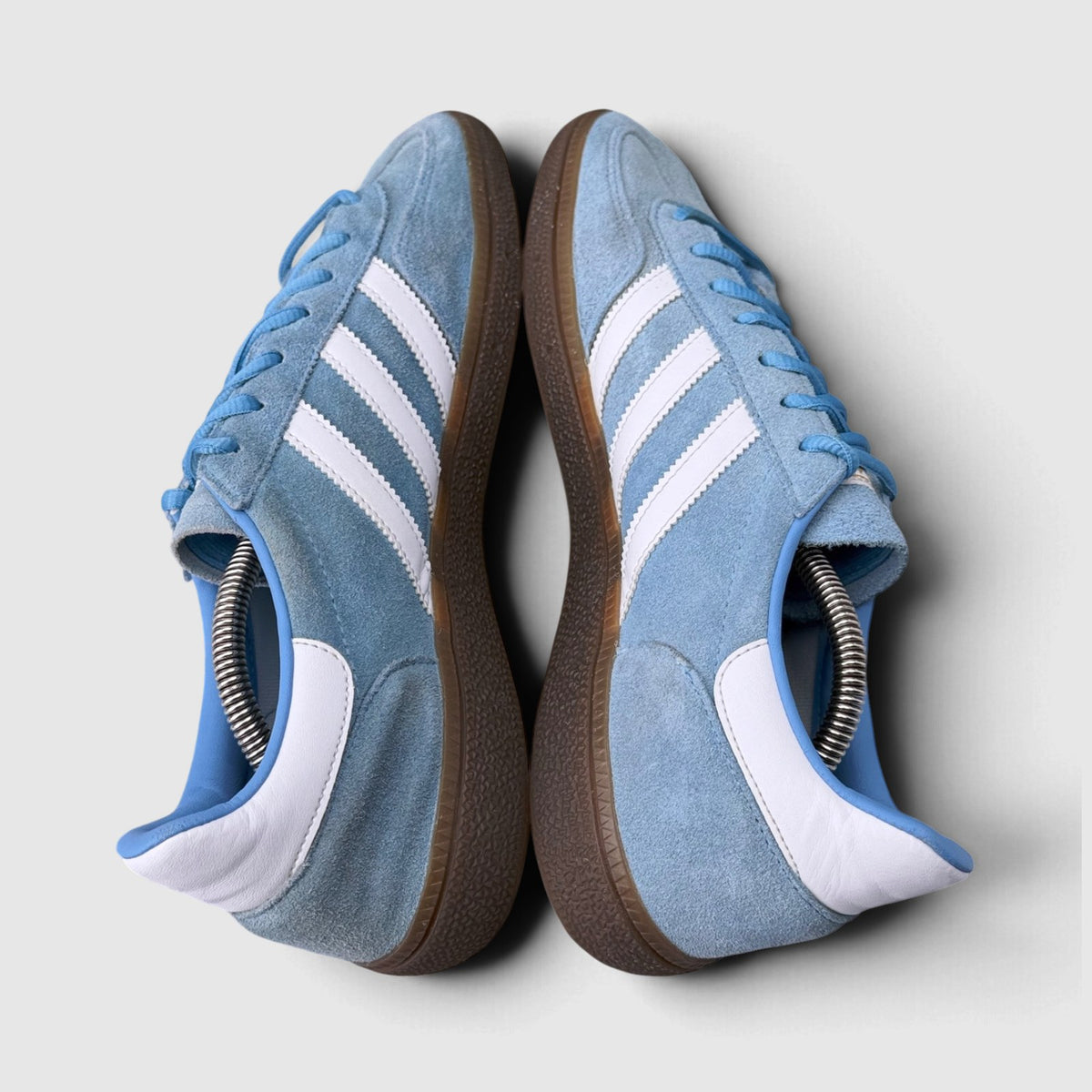Adidas Handball Spezial Light Blue, buty sportowe męskie w bardzo dobrym stanie rozmiar 44, widok z góry