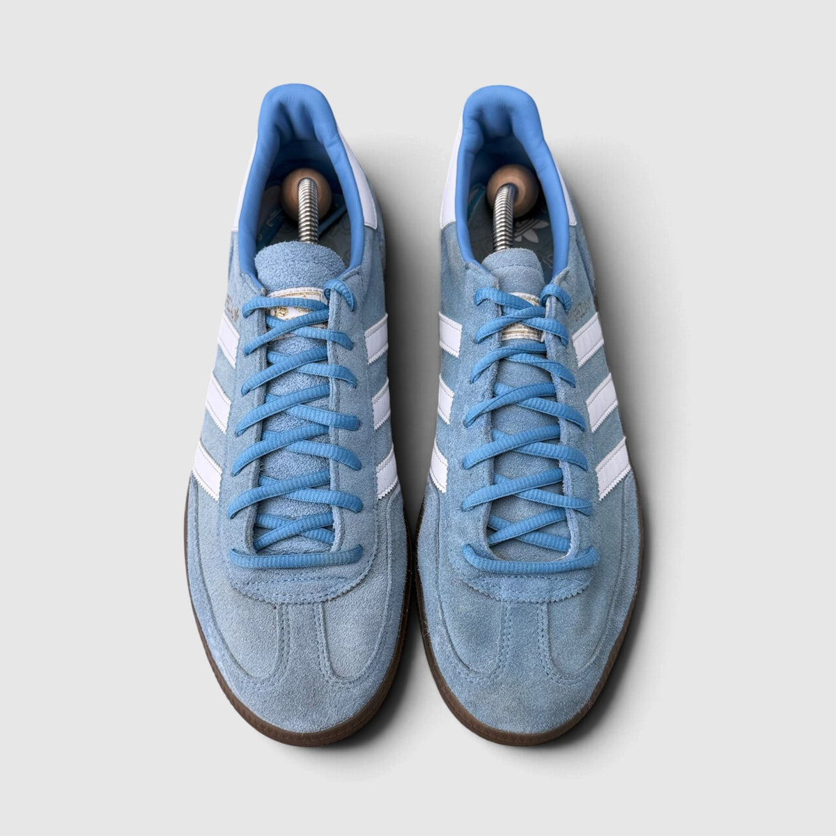 Adidas Handball Spezial Light Blue, buty sportowe męskie w bardzo dobrym stanie rozmiar 44, widok z góry