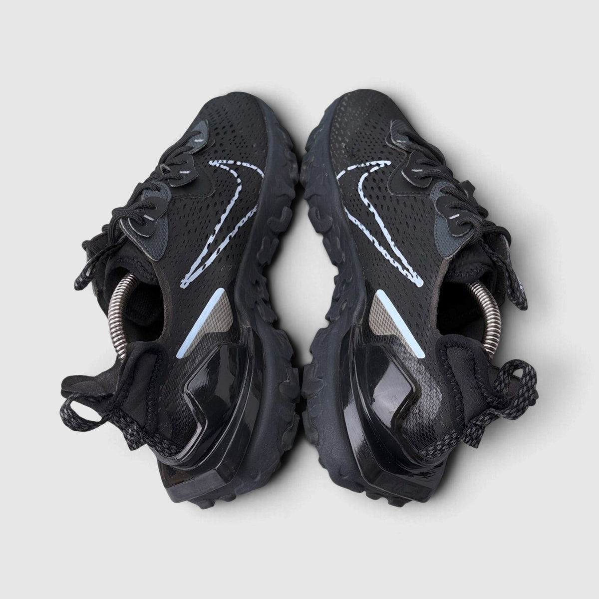 Nike React Vision Black Celestine Blue, buty sportowe męskie w bardzo dobrym stanie rozmiar 42.5, widok z góry