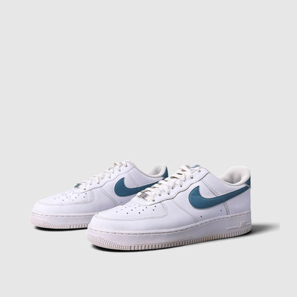 Nike Air Force 1 ’07, buty sportowe męskie w bardzo dobrym stanie rozmiar 44.5, para butów
