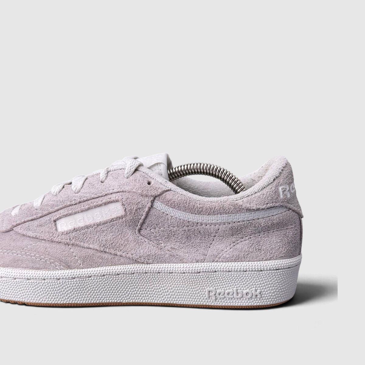 Reebok Club C 85, buty sportowe męskie w bardzo dobrym stanie rozmiar 41, boczny profil, lewa strona
