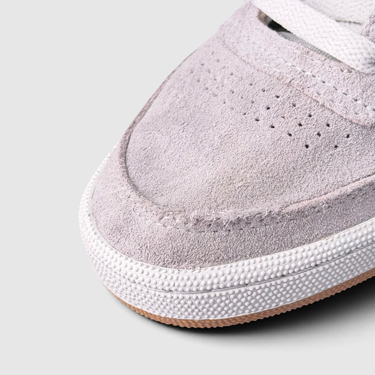 Reebok Club C 85, buty sportowe męskie w bardzo dobrym stanie rozmiar 41, detal