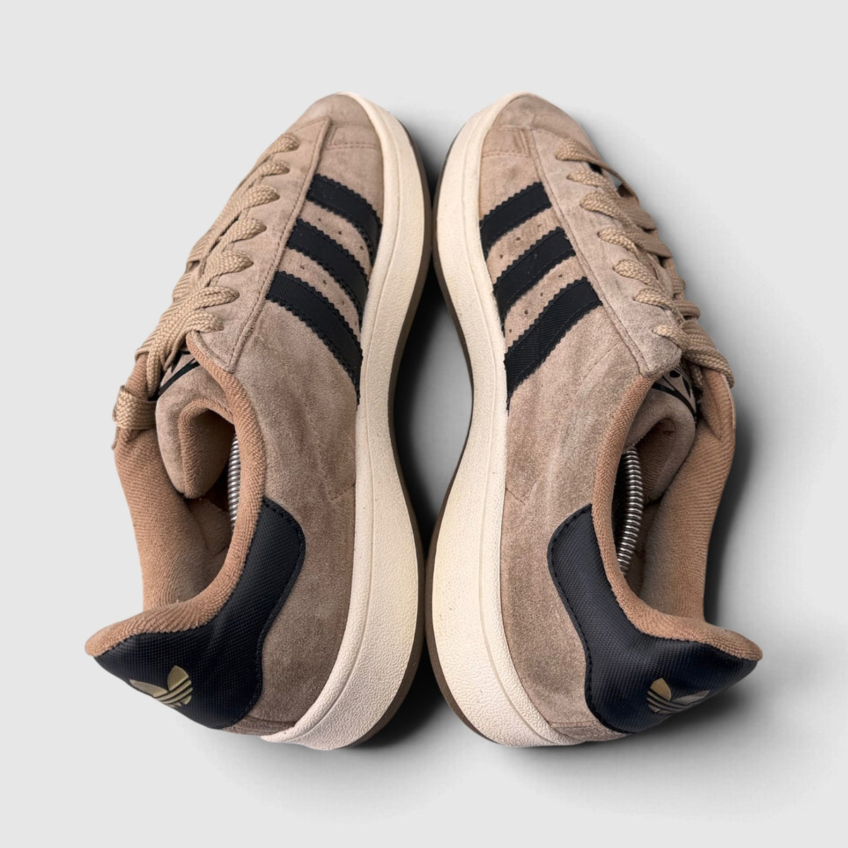Adidas Campus, buty sportowe męskie w bardzo dobrym stanie rozmiar 46, widok z góry