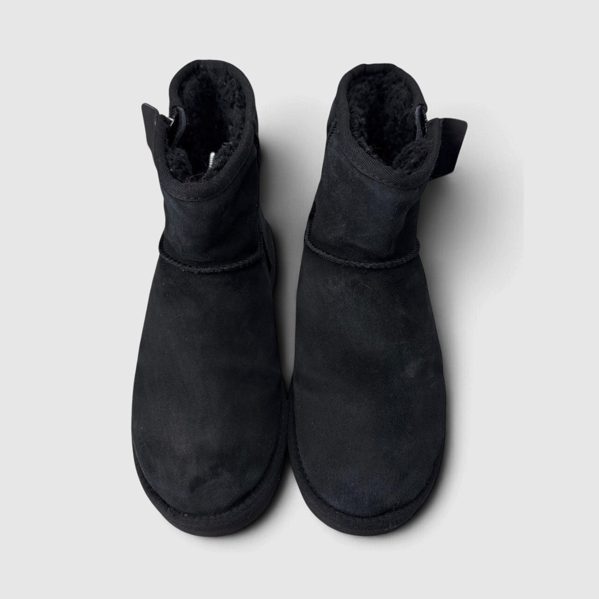 UGG Classic, śniegowce damskie w bardzo dobrym stanie rozmiar 40, widok z góry