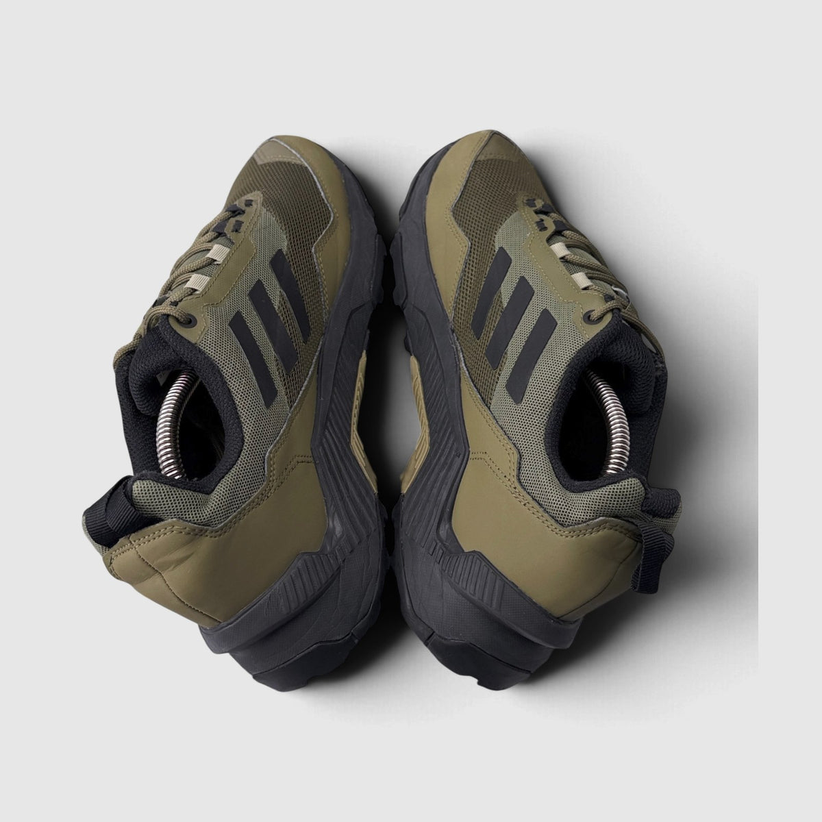 Adidas Terrex Eastrail 2, trekkingi męskie w bardzo dobrym stanie rozmiar 42, widok z góry