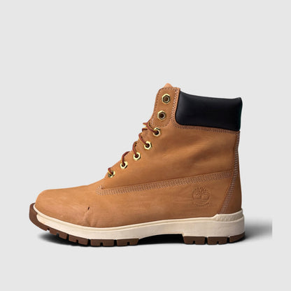 Timberland Tree Vault 6 Premium Waterproof Nubuck, śniegowce męskie w bardzo dobrym stanie rozmiar 43, boczny profil, lewa strona