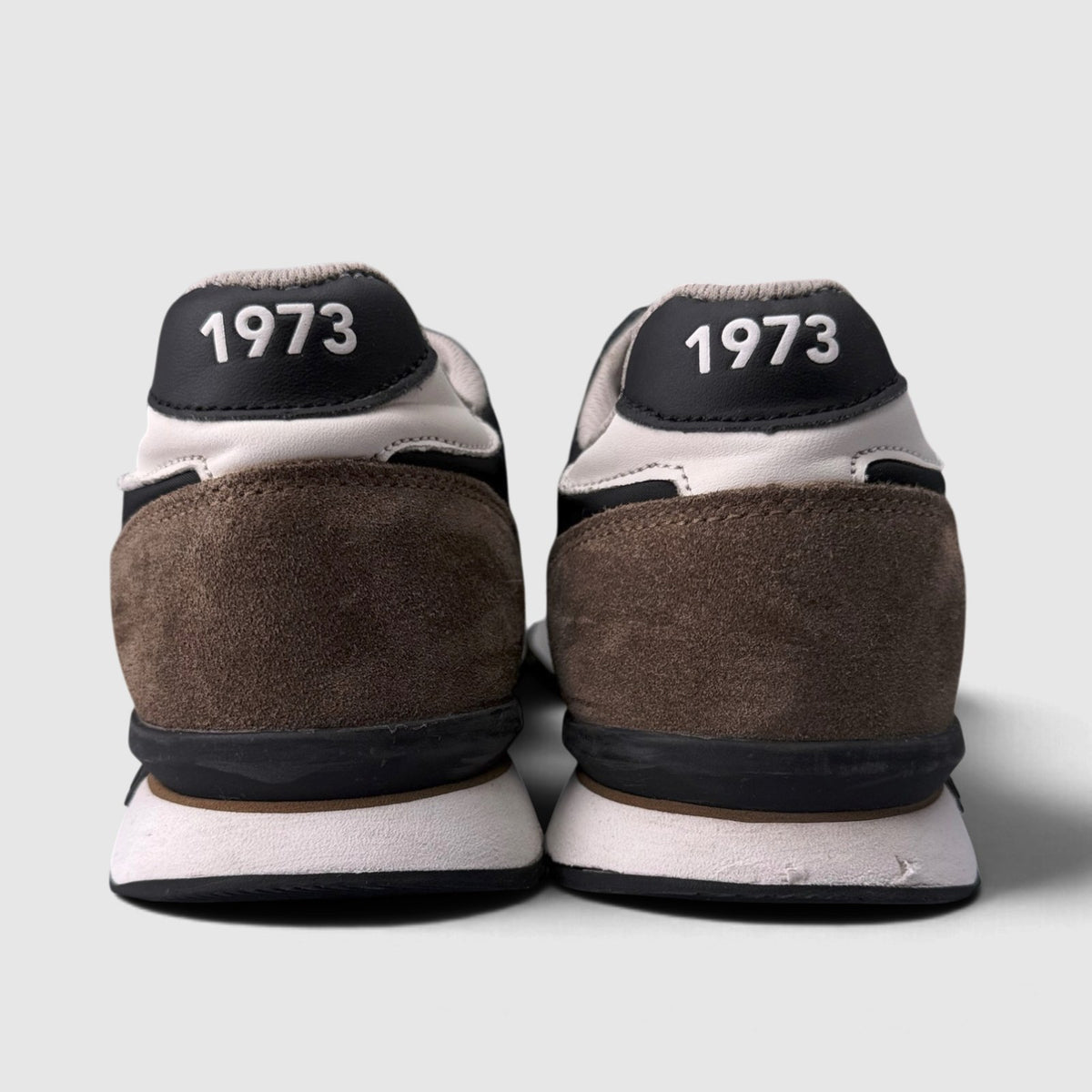 Pepe Jeans Sneakers, buty sportowe męskie w bardzo dobrym stanie rozmiar 46, widok z tyłu