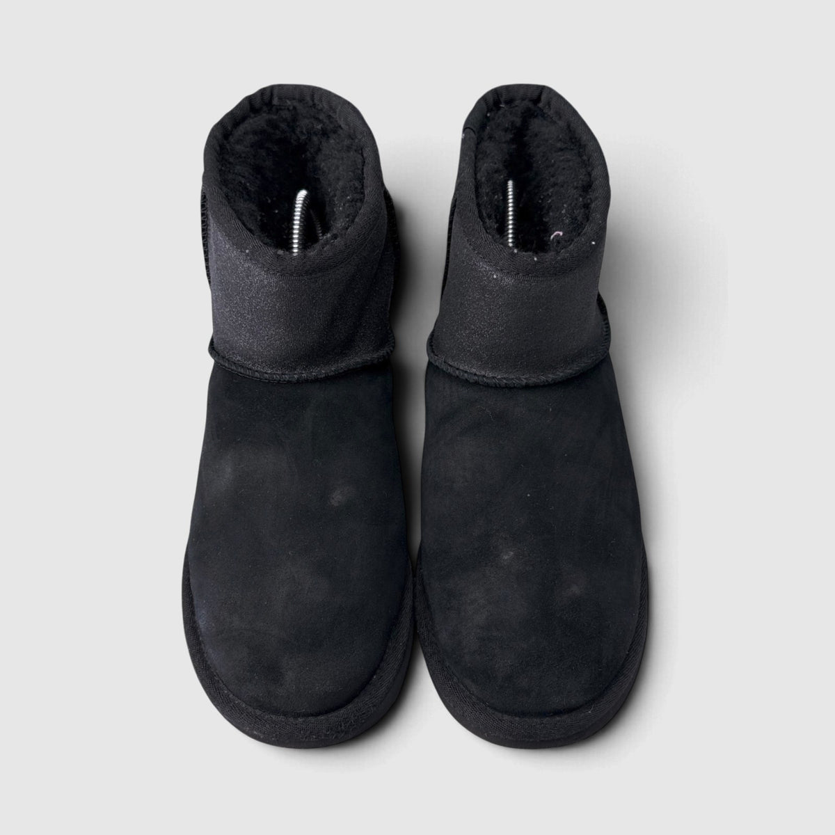UGG Classic, śniegowce damskie w bardzo dobrym stanie rozmiar 38, widok z góry