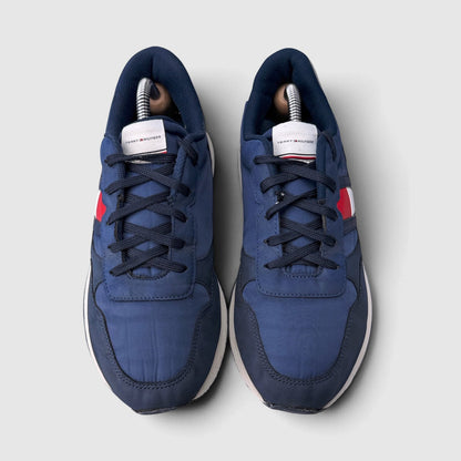 Tommy Hilfiger Flag Low Cut, buty sportowe damskie w dobrym stanie rozmiar 40, widok z góry