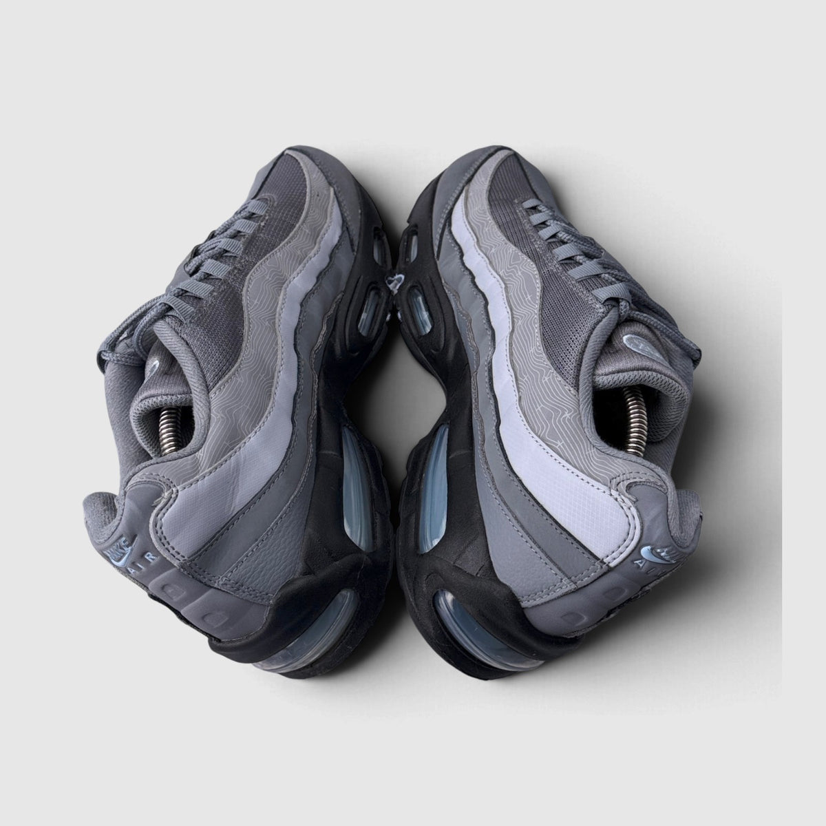 Nike Air Max 95 Cool Grey Psychic Blue, buty sportowe męskie w bardzo dobrym stanie rozmiar 44, widok z góry