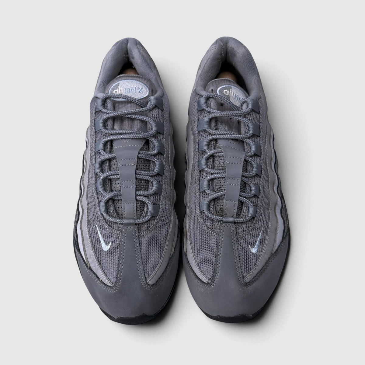 Nike Air Max 95 Cool Grey Psychic Blue, buty sportowe męskie w bardzo dobrym stanie rozmiar 44, widok z góry
