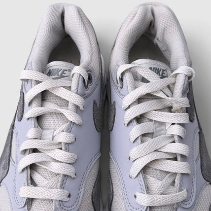 Nike Air Max 1 '87 Photon Dust/Wolf Grey, buty sportowe męskie w bardzo dobrym stanie rozmiar 42.5, detal