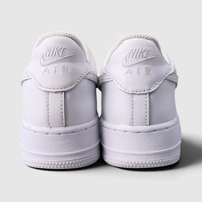 Nike Air Force 1 Low Triple White, buty sportowe damskie w bardzo dobrym stanie rozmiar 39, widok z tyłu