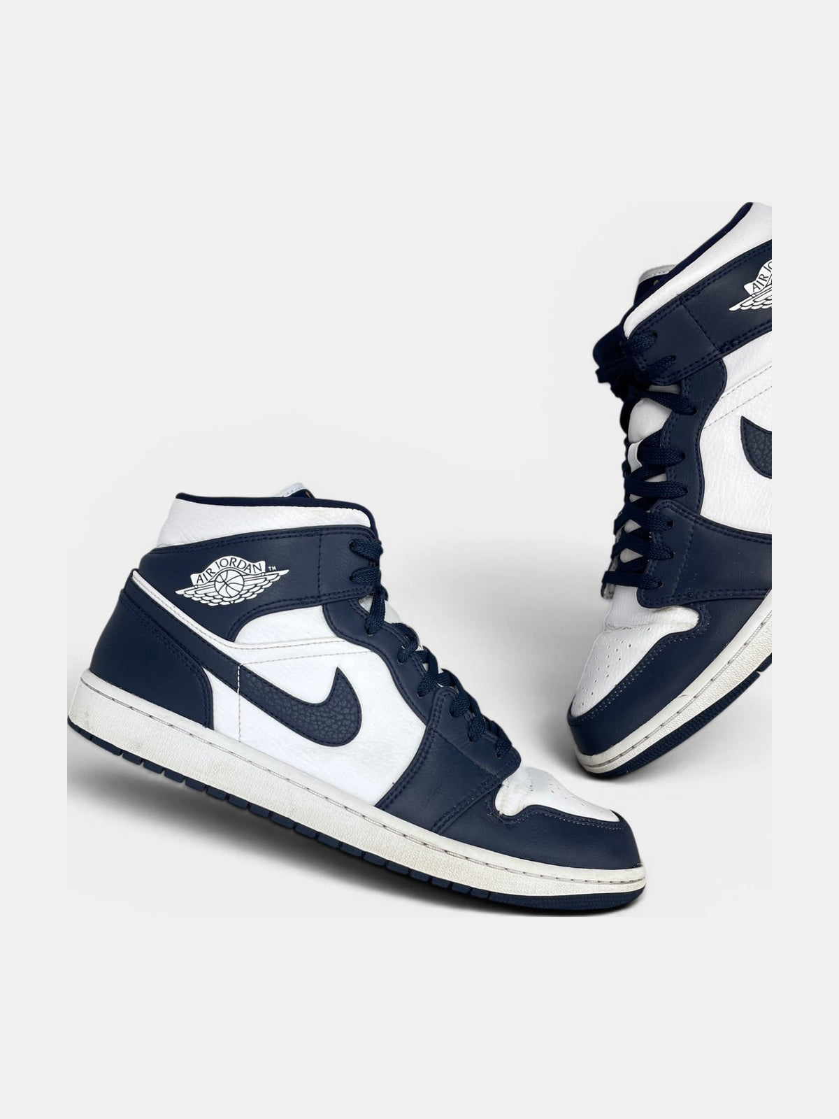 Nike Air Jordan 1 Mid rozmiar 44.5