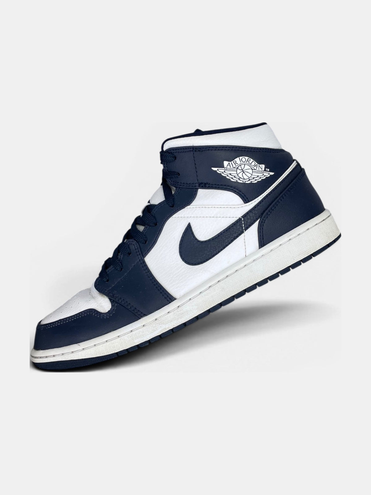 Nike Air Jordan 1 Mid rozmiar 44.5