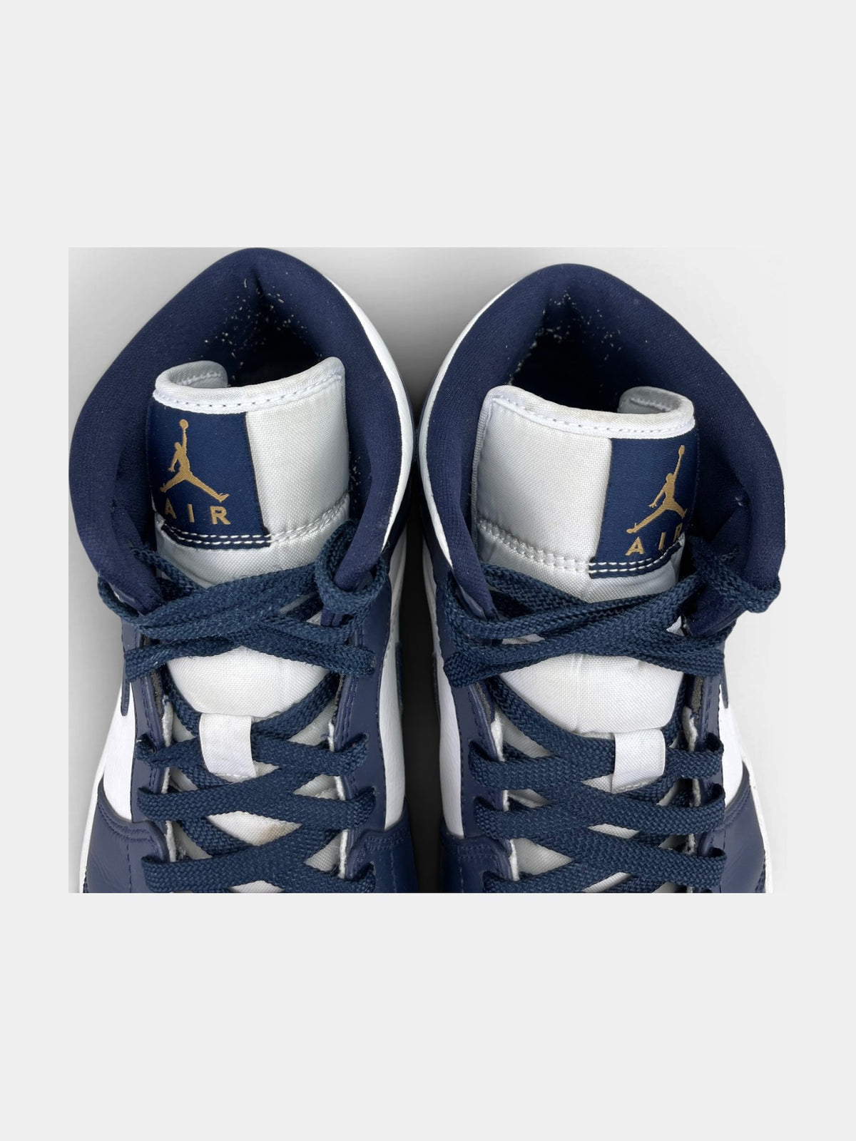 Nike Air Jordan 1 Mid rozmiar 44.5