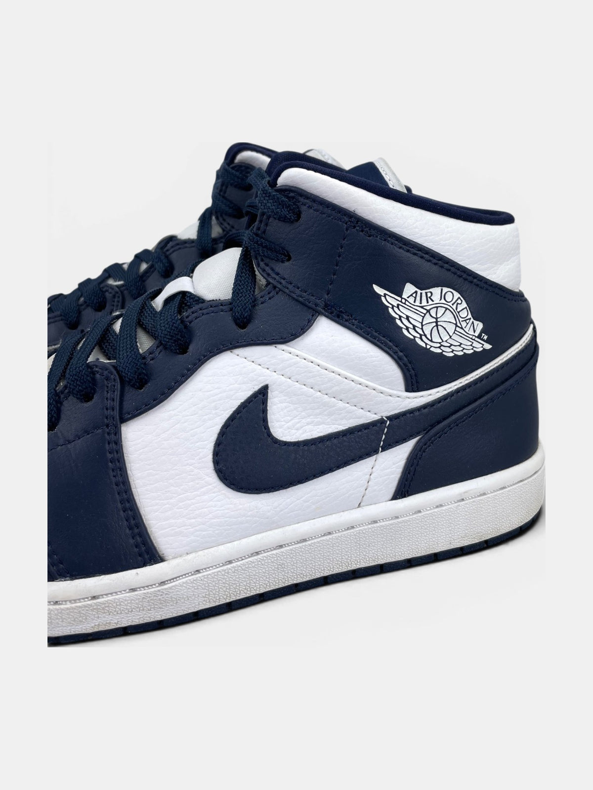 Nike Air Jordan 1 Mid rozmiar 44.5