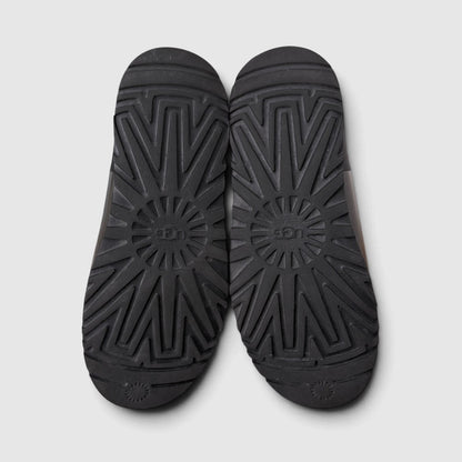 UGG Clear Mini, śniegowce damskie w bardzo dobrym stanie rozmiar 40, podeszwa