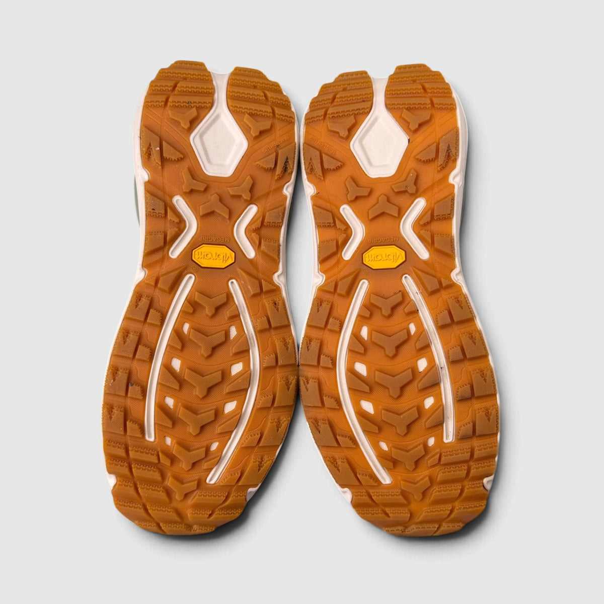 Hoka Kaha 3 GTX Sea Moss / Oat Milk, śniegowce męskie w bardzo dobrym stanie rozmiar 44, podeszwa
