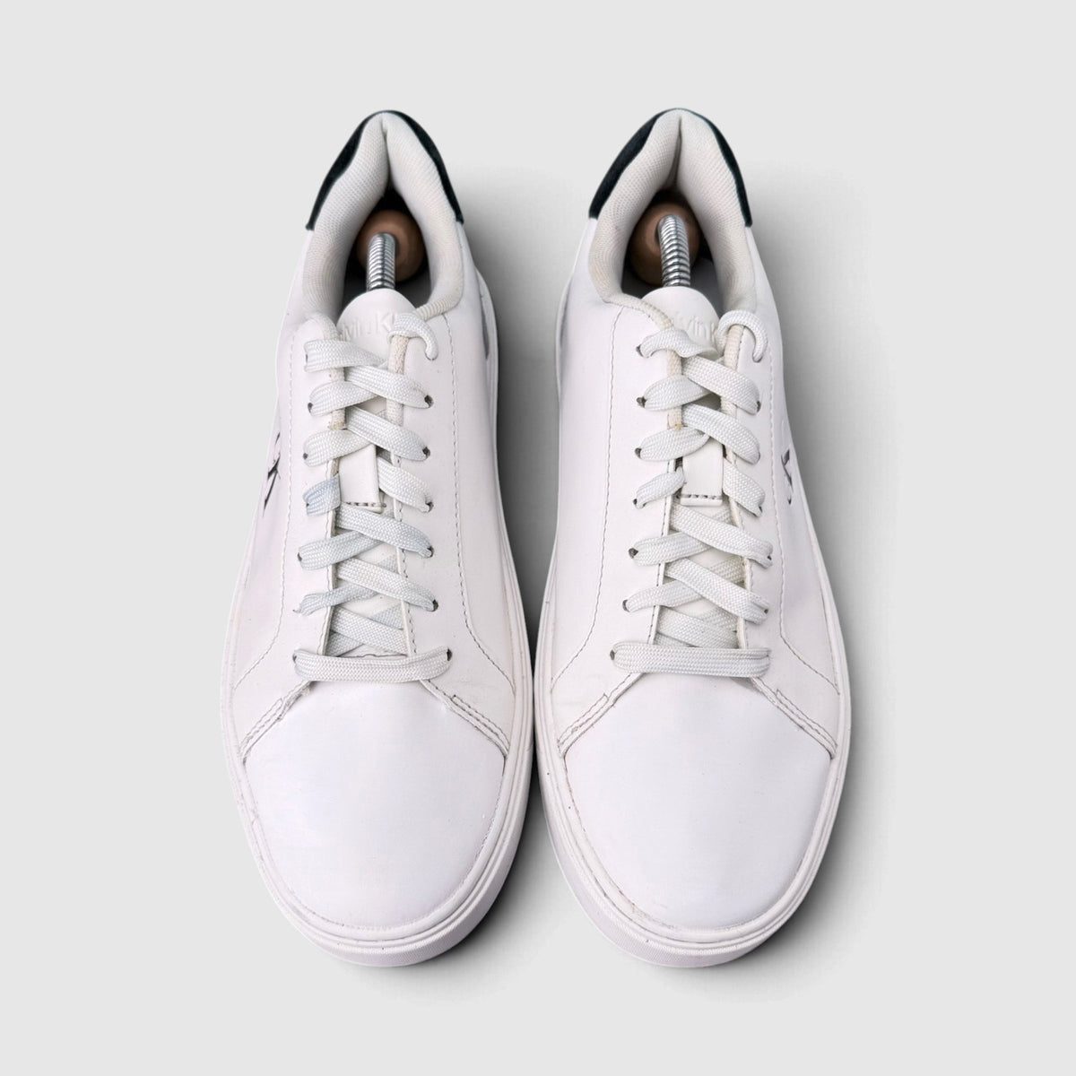 Calvin Klein Classic Cupsole, buty sportowe damskie w bardzo dobrym stanie rozmiar 40, widok z góry