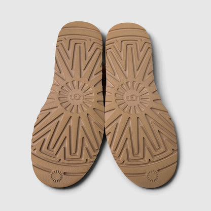 UGG Classic Ultra Mini, śniegowce damskie w bardzo dobrym stanie rozmiar 39, podeszwa