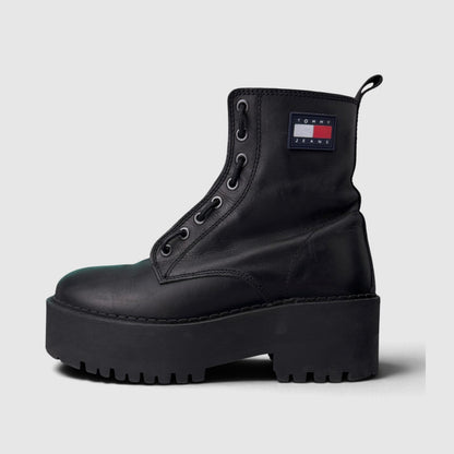 Tommy Hilfiger Tamy Higher, kozaki damskie w bardzo dobrym stanie rozmiar 38, boczny profil, lewa strona