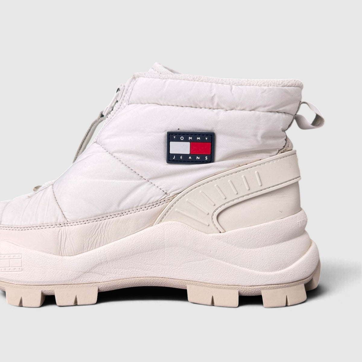 Tommy Hilfiger Tjw Hybrid Boot Zip Up, śniegowce damskie w bardzo dobrym stanie rozmiar 41, detal