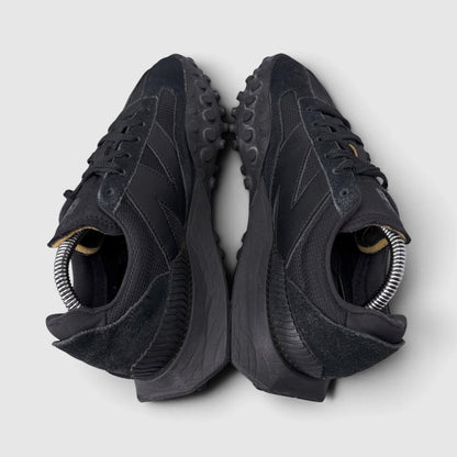 New Balance XC 72 Triple Black, buty sportowe damskie w bardzo dobrym stanie rozmiar 37.5, widok z góry