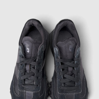 New Balance XC 72 Triple Black, buty sportowe damskie w bardzo dobrym stanie rozmiar 37.5, widok z góry