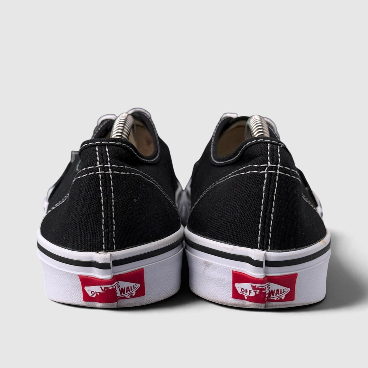 Vans Sk8-Hi, buty sportowe męskie w bardzo dobrym stanie rozmiar 42.5, widok z tyłu
