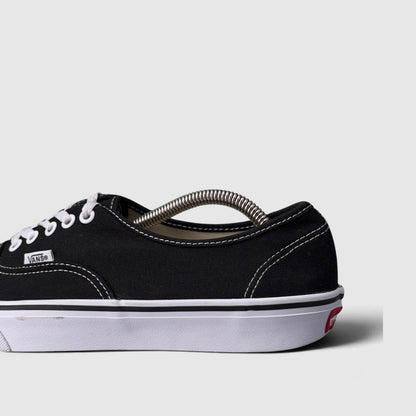 Vans Sk8-Hi, buty sportowe męskie w bardzo dobrym stanie rozmiar 42.5, boczny profil, lewa strona