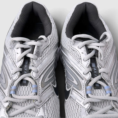 Nike Air Max Moto 2K, buty sportowe męskie w bardzo dobrym stanie rozmiar 44.5, język buta