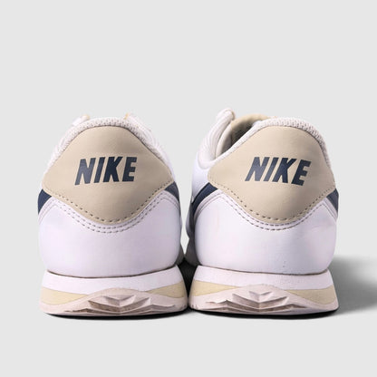 Nike Classic Cortez, buty sportowe damskie w bardzo dobrym stanie rozmiar 40, widok z tyłu