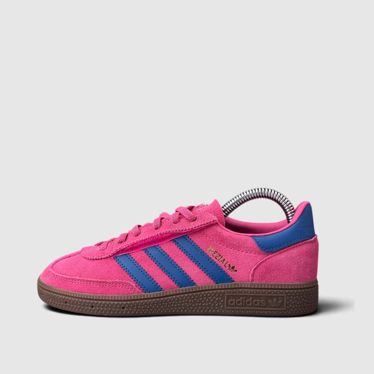 Adidas Spezial, buty sportowe dziecięce w bardzo dobrym stanie rozmiar 34, boczny profil, lewa strona
