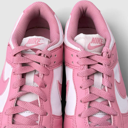 Nike Dunk Low, buty sportowe damskie w bardzo dobrym stanie rozmiar 38, wewnętrzny panel lewego buta