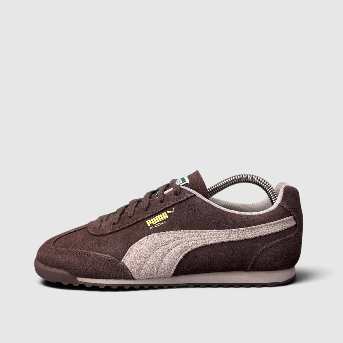 Puma Arizona, buty sportowe damskie w bardzo dobrym stanie rozmiar 38.5, widok z boku