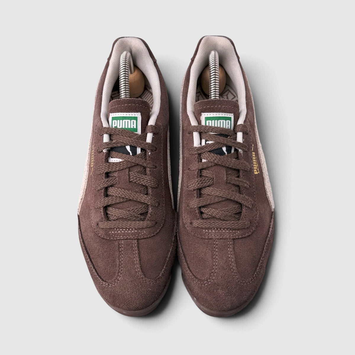 Puma Arizona, buty sportowe damskie w bardzo dobrym stanie rozmiar 38.5, widok z góry na wewnętrzną stronę butów