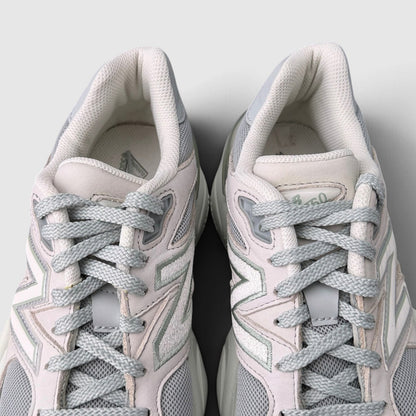 New Balance 9060, buty sportowe męskie w bardzo dobrym stanie rozmiar 44, widok z góry