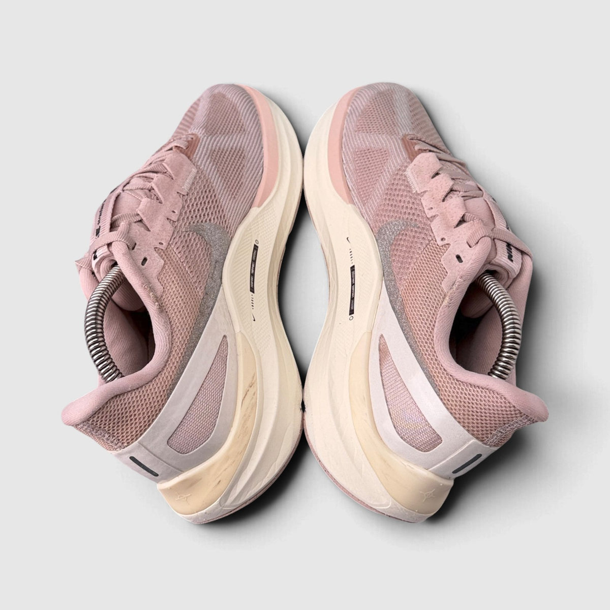 Nike Air Zoom Structure 25, buty sportowe damskie w bardzo dobrym stanie rozmiar 41, widok z góry