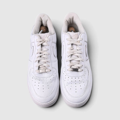 Nike Air Force 1 Low Triple White, buty sportowe męskie w zadowalającym stanie rozmiar 47.5, widok z góry
