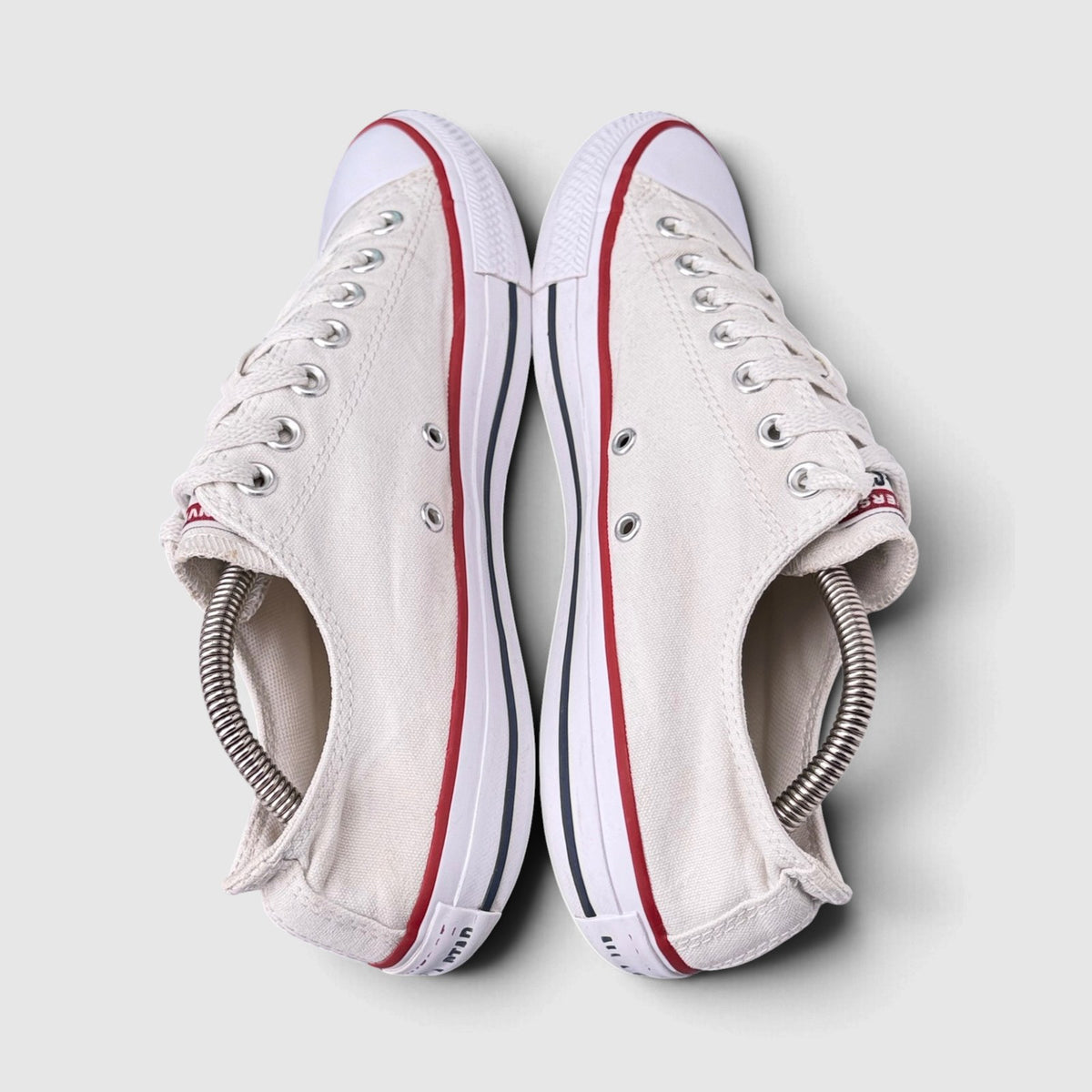 Converse Chuck Taylor All Star Optical White, buty sportowe męskie w bardzo dobrym stanie rozmiar 42, zewnętrzny panel lewego buta