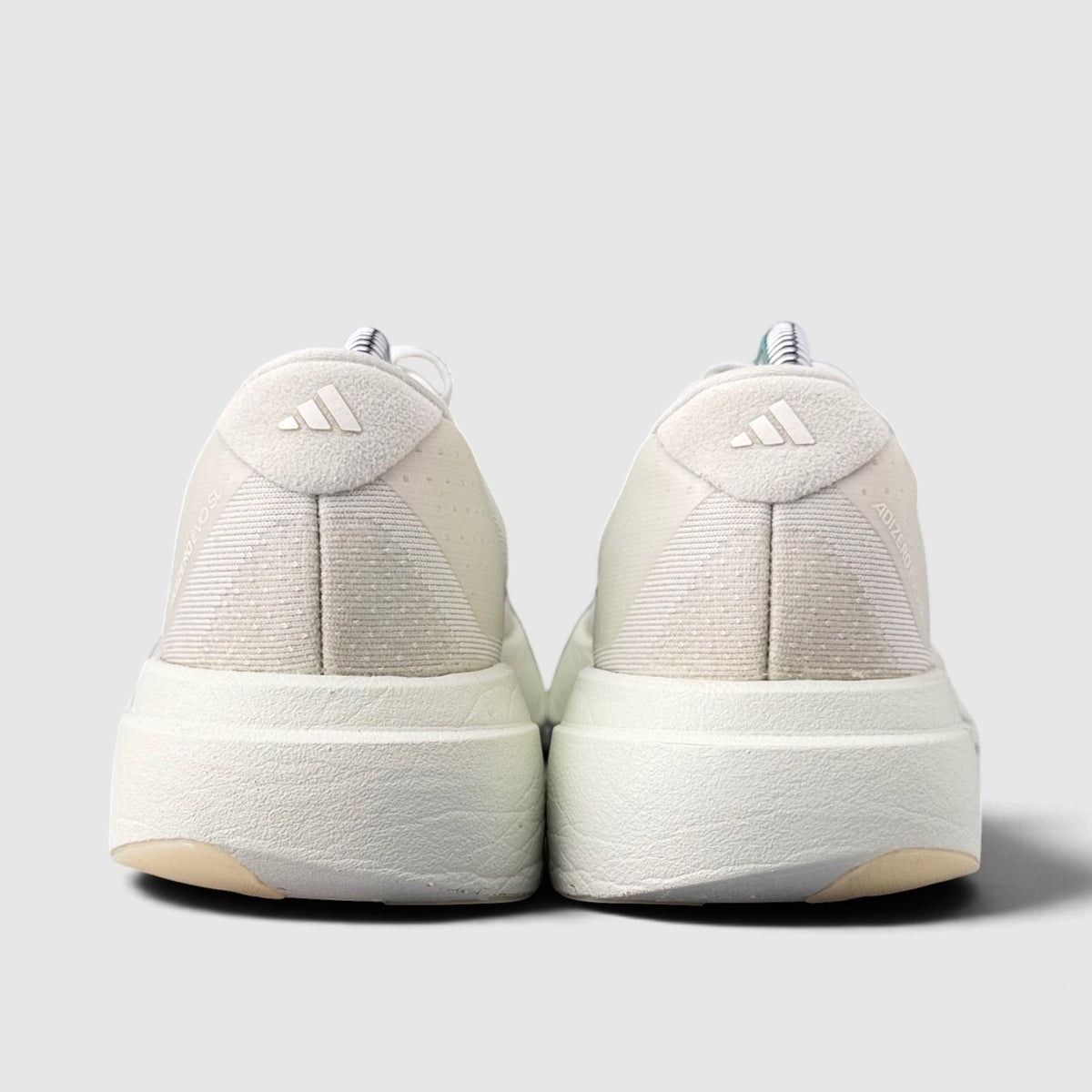 Adidas Adizero Evo SL, buty sportowe damskie w bardzo dobrym stanie rozmiar 38 2/3, widok z tyłu